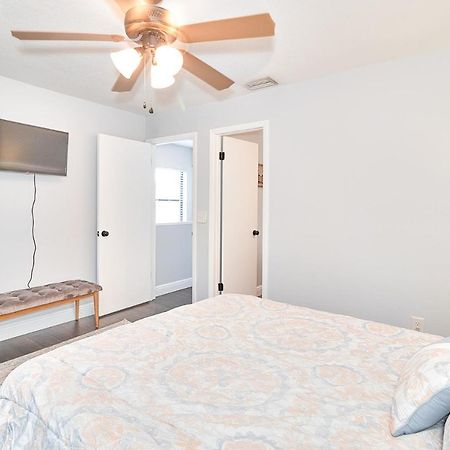 South Tampa Retreat Fenced Yard, Top Location! Экстерьер фото